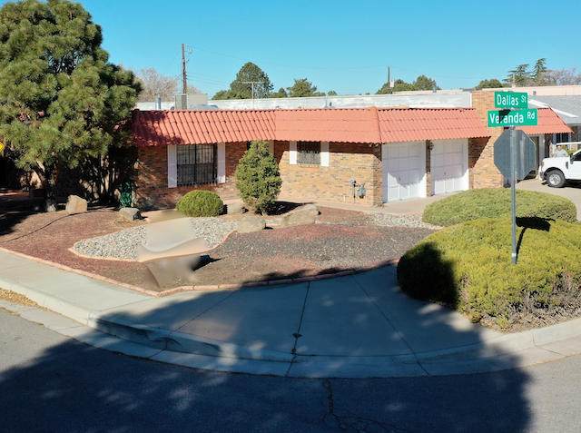 3101 Dallas Street - Photo 1
