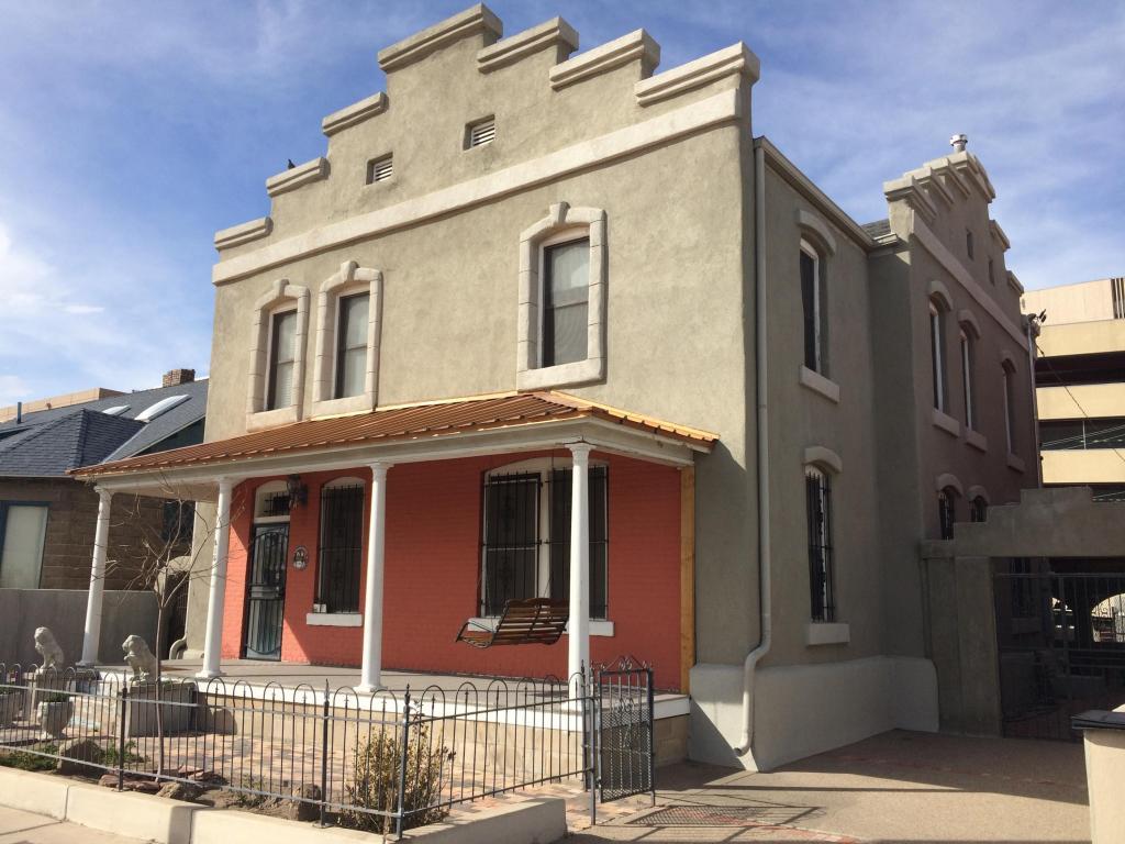 415 Coal Avenue - Photo 1