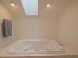 19 Lone Oak Court - Photo 35