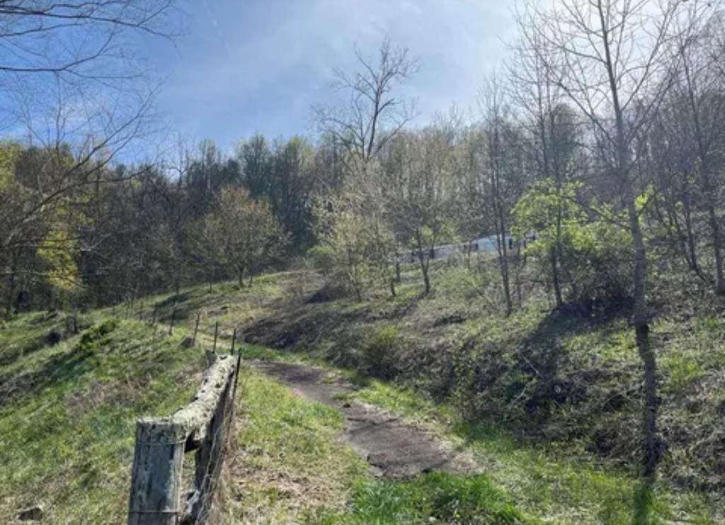 144 Claudes Hill Drive - Photo 1