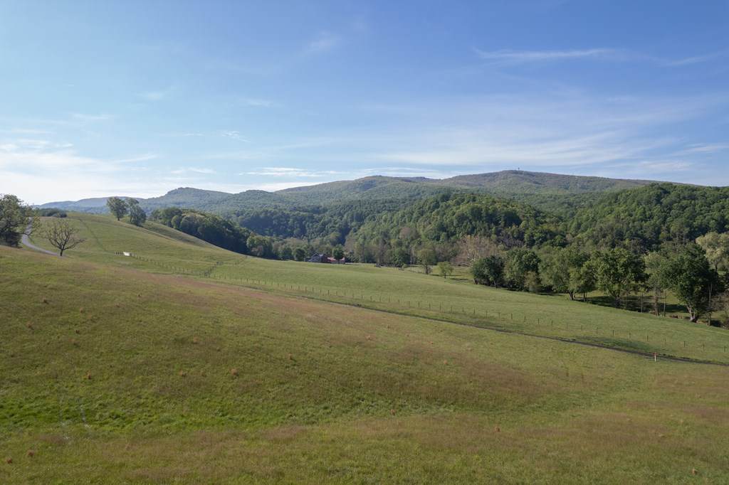 https://bt-photos.global.ssl.fastly.net/swva/orig_boomver_1_110037-2.jpg