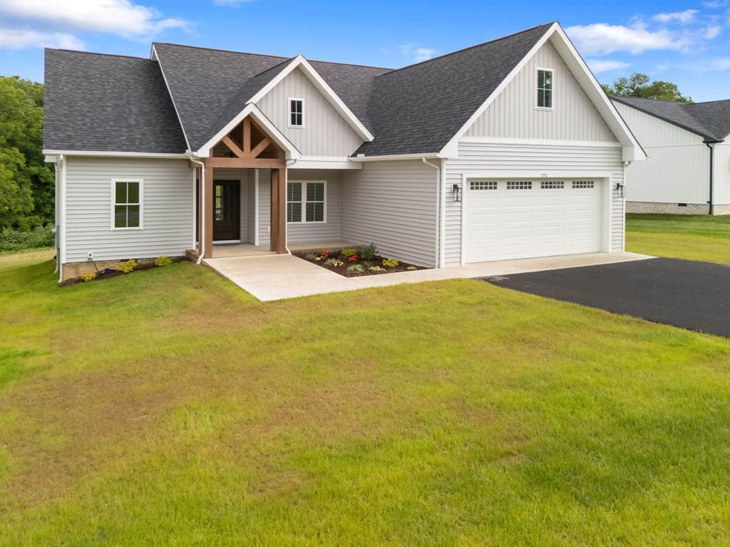 https://bt-photos.global.ssl.fastly.net/swva/orig_boomver_1_110736-2.jpg