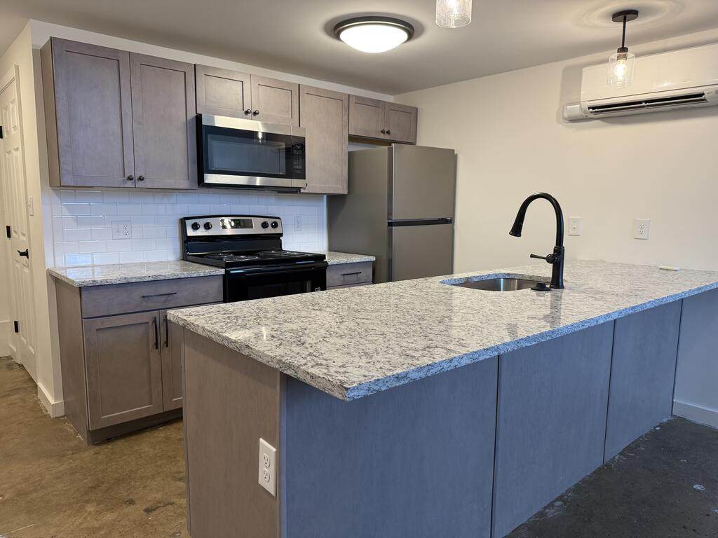 228 Main St., Apt. 112 - Photo 1