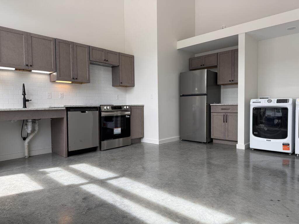 228 Main St., Apt. 114 - Photo 1