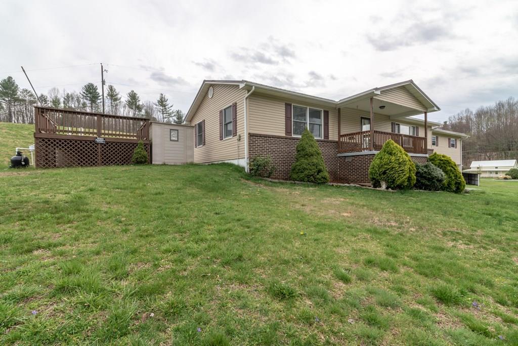 3351 Whitetop Road - Photo 1