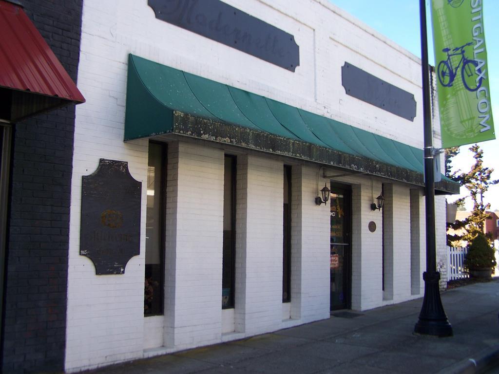 110 N. Main Street - Photo 1