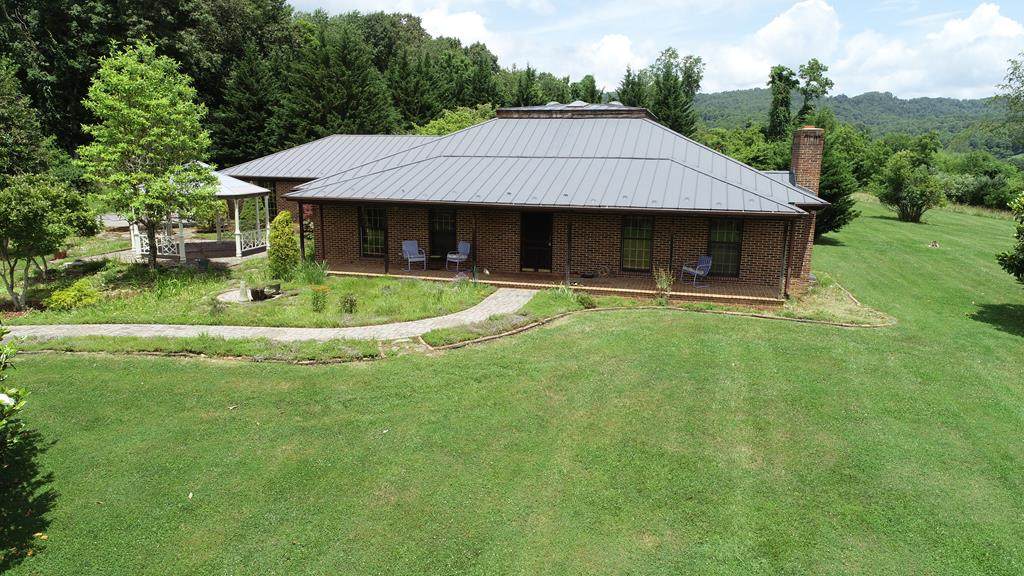 31168 Albion Street - Photo 1