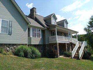325 Mathieson - Photo 1