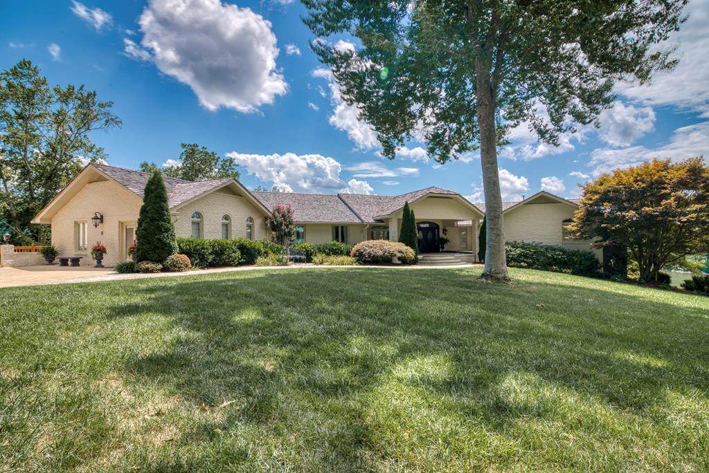 21330 Crosswinds Drive - Photo 1