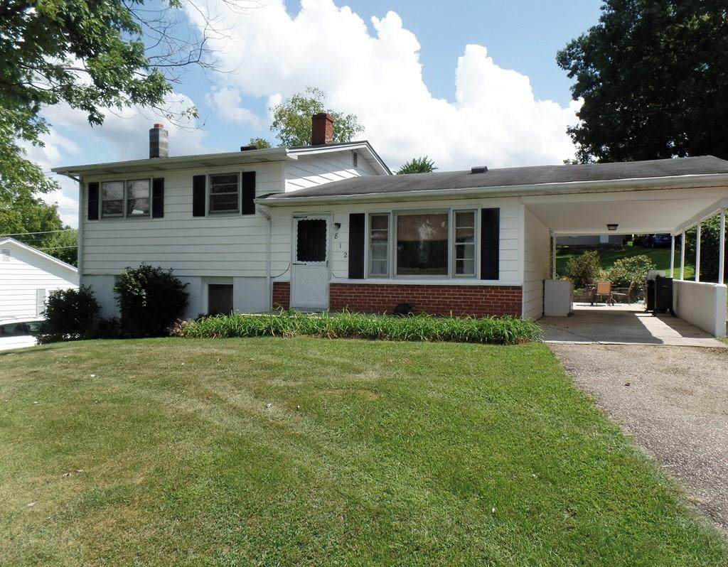 812 Altamont Dr Se - Photo 1