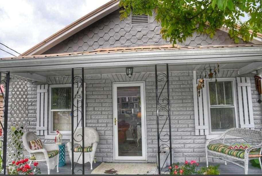 126 Larimie Rd - Photo 1