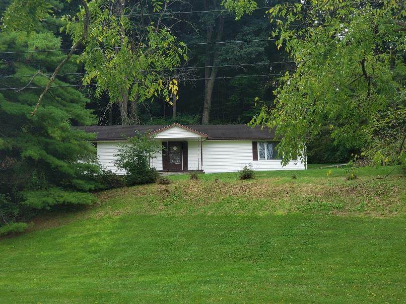 4055 Chapman Road - Photo 1