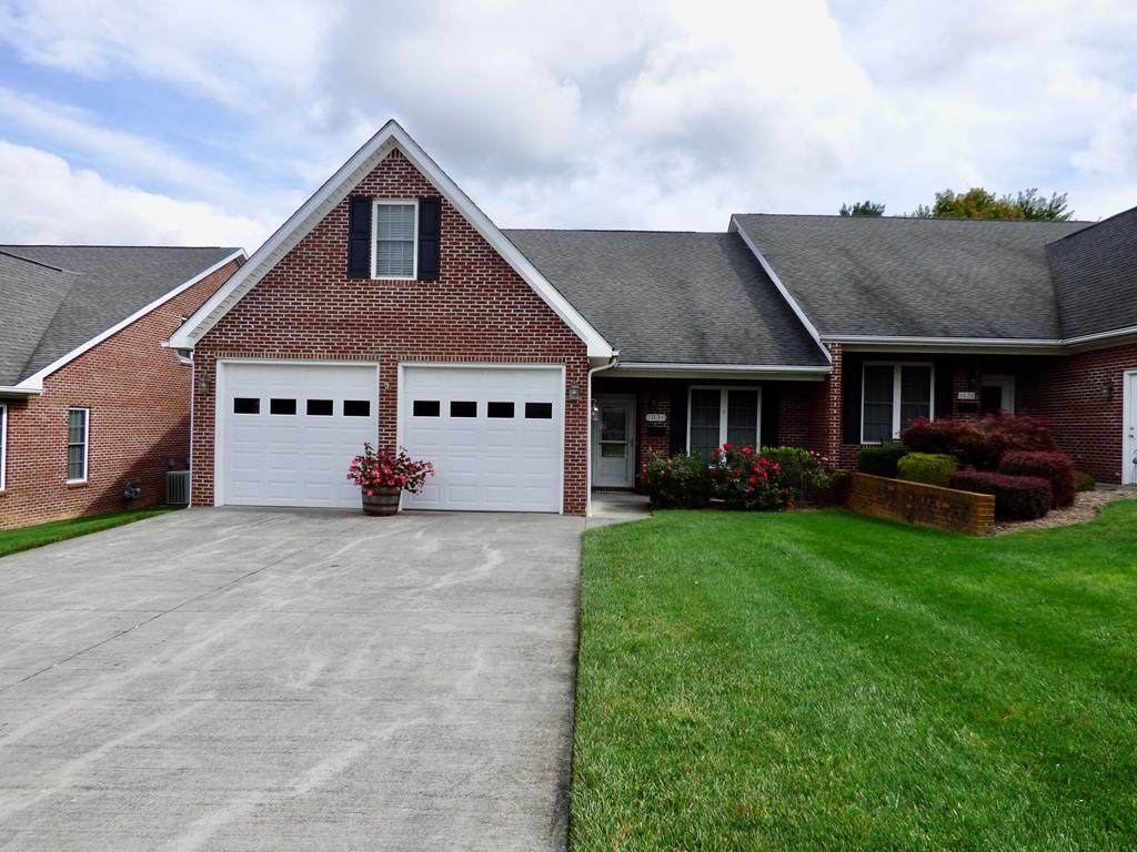 1030 Fisher Rd - Photo 1
