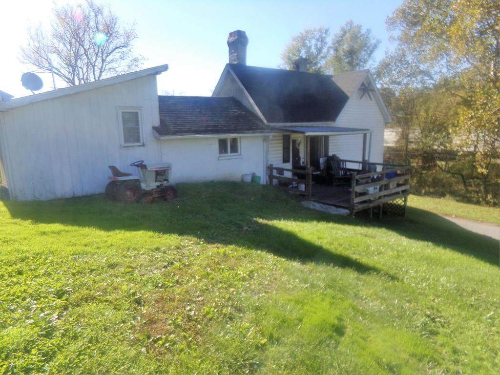 1183 Ramsey Mountain Rd. - Photo 1