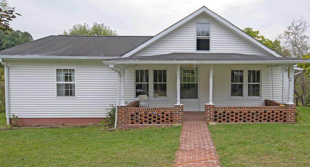 10949 New Garden Rd - Photo 1
