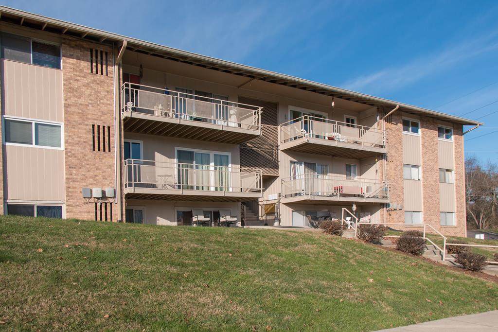 1875 Lee Highway, Unit #9 - Photo 1