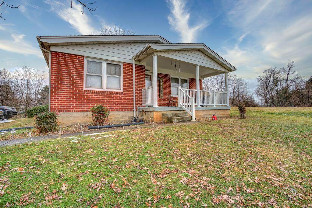 16235 Lee Hwy - Photo 1