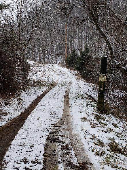 561 N Mill Hollow Rd - Photo 1