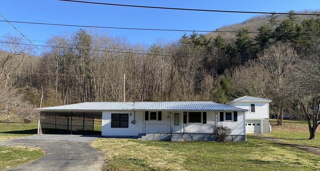 930 Extract St. - Photo 1
