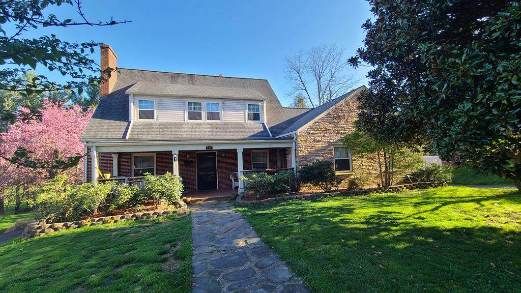 901 W Stuart Dr. - Photo 1