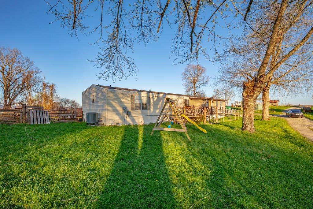 1746 Ridge Rd - Photo 1