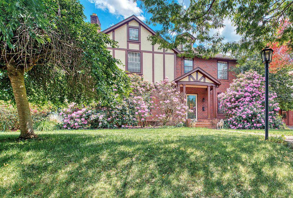 816 Euclid Avenue - Photo 1