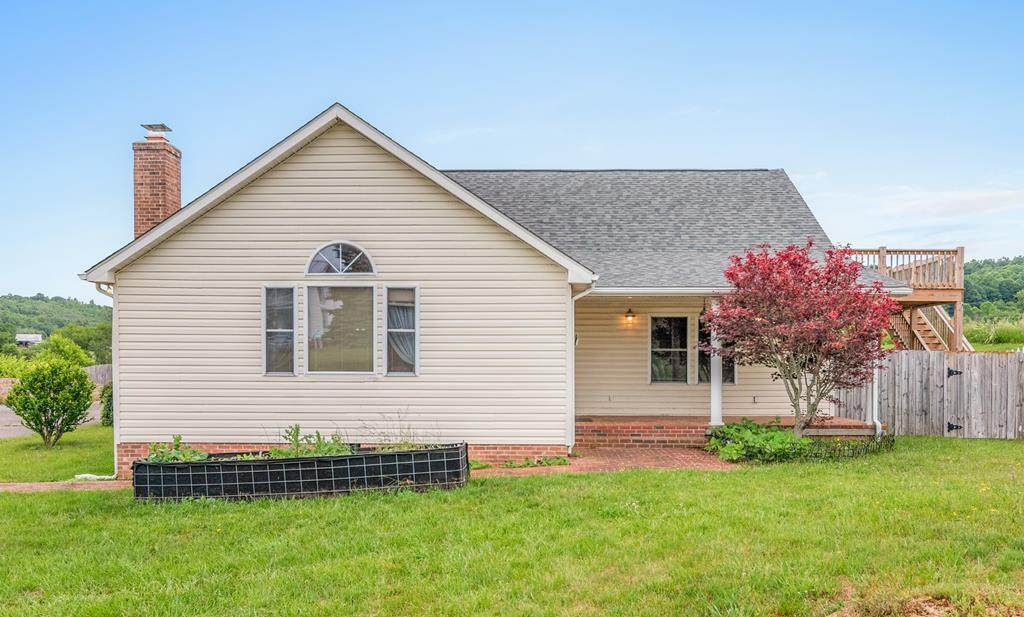 223 Conner Grove Road - Photo 1