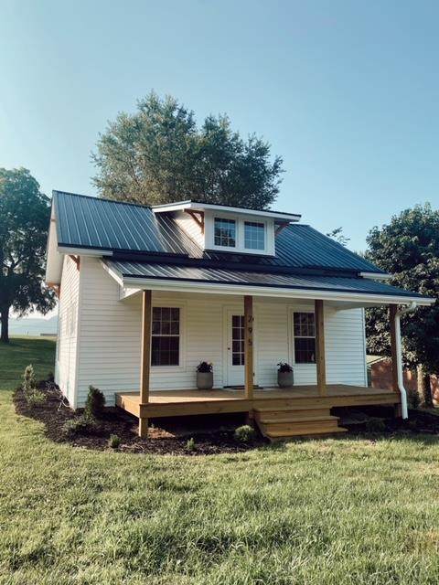 295 Liberty St - Photo 1