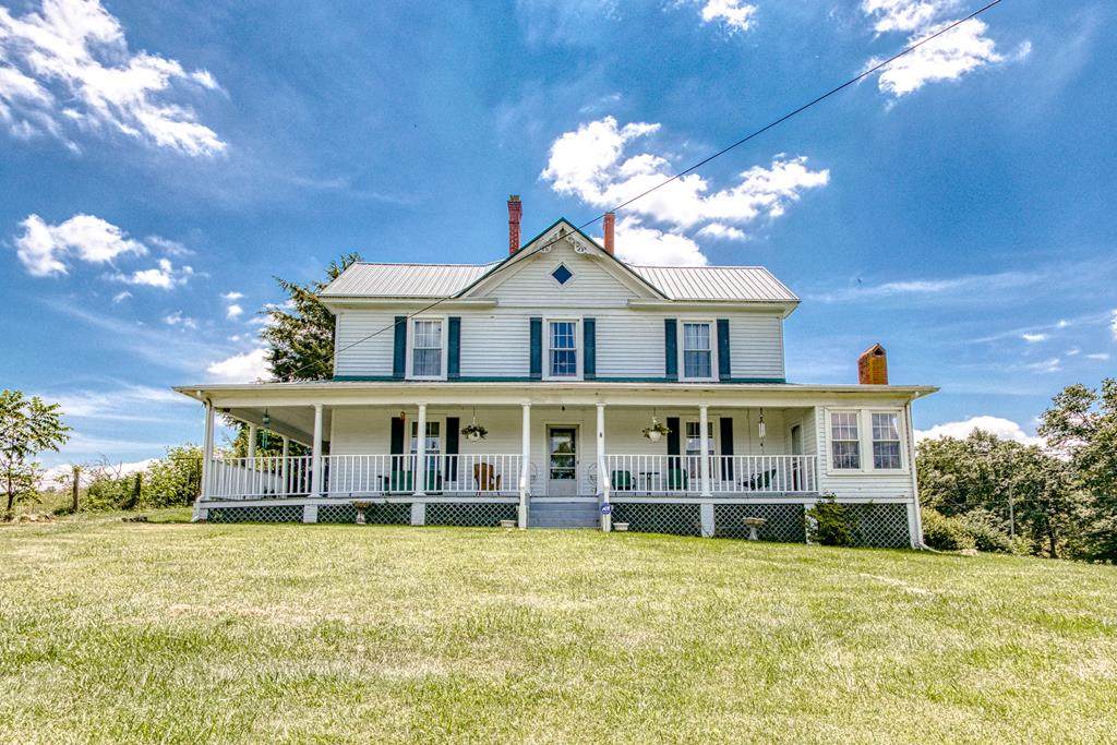 112 Wyrick Springs Rd. - Photo 1