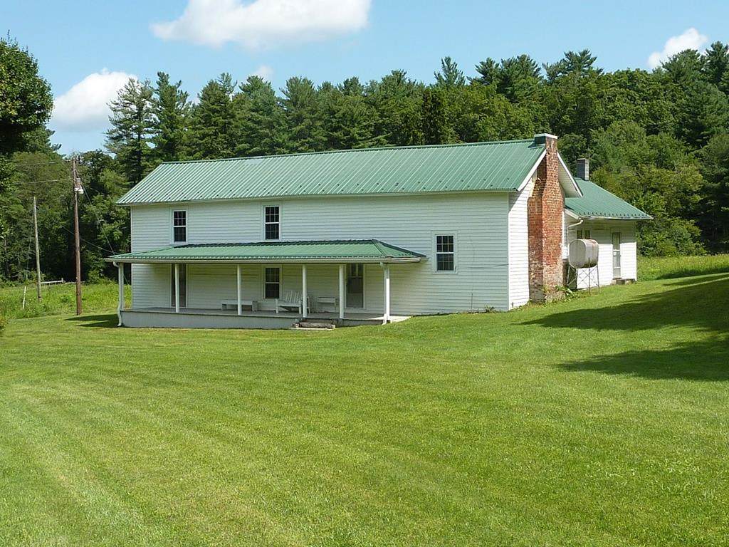 417 Hollow Tree Road - Photo 1