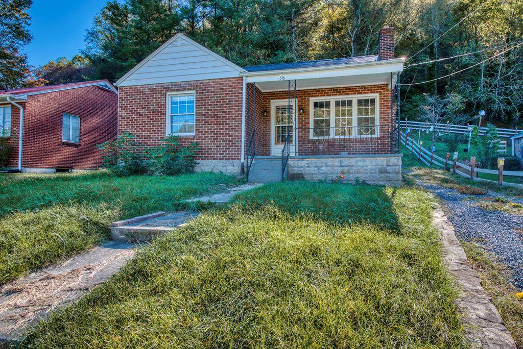 616 Main Street - Photo 1