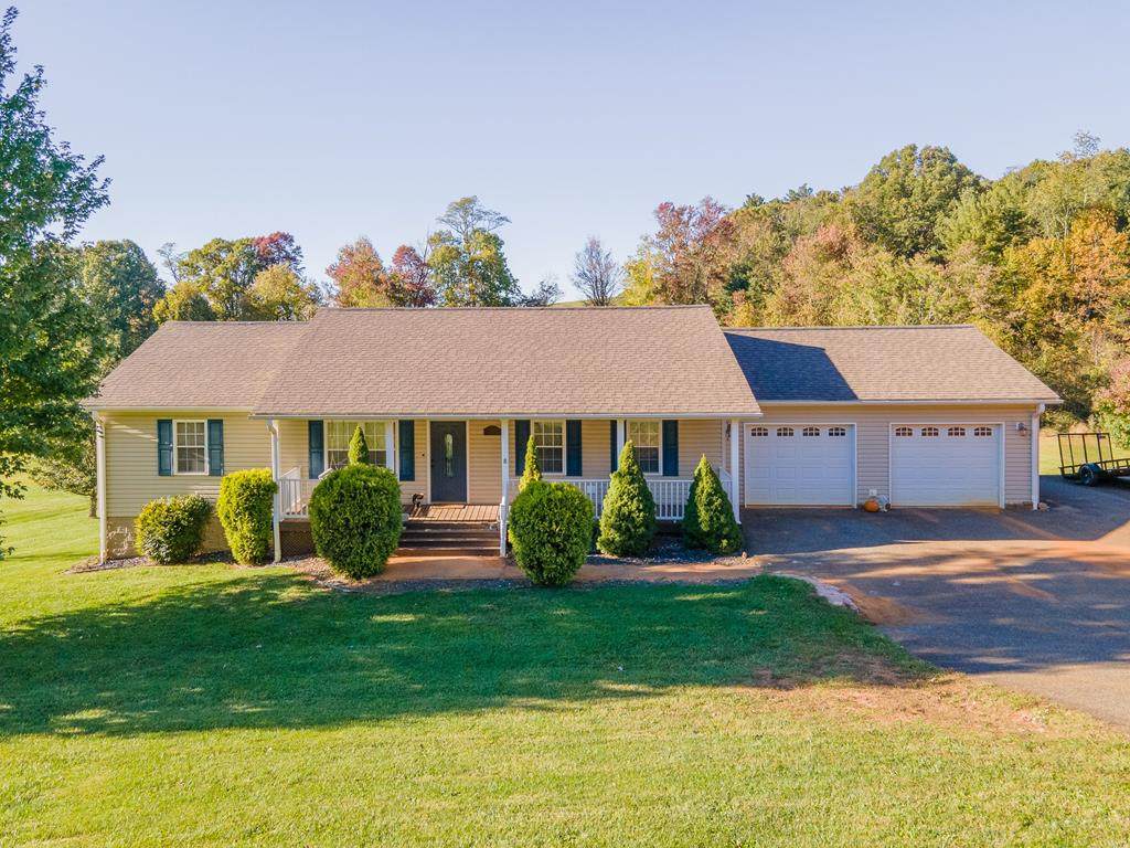 1893 Cranberry Road - Photo 1