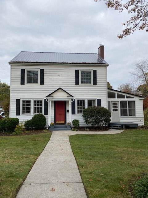 690 Washington St - Photo 1