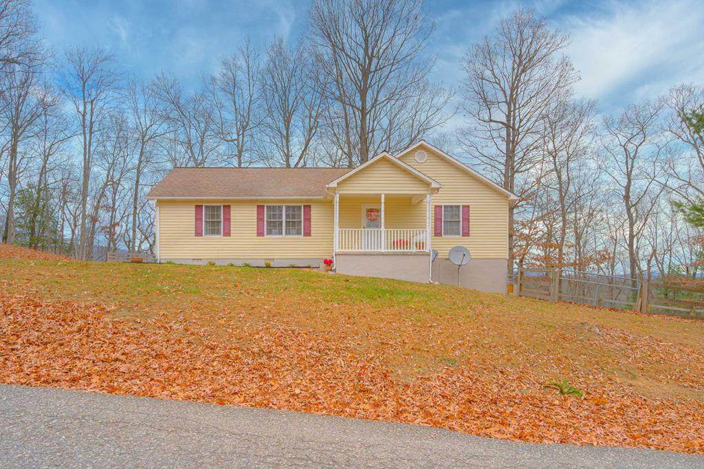 305 Wildlife Dr - Photo 1