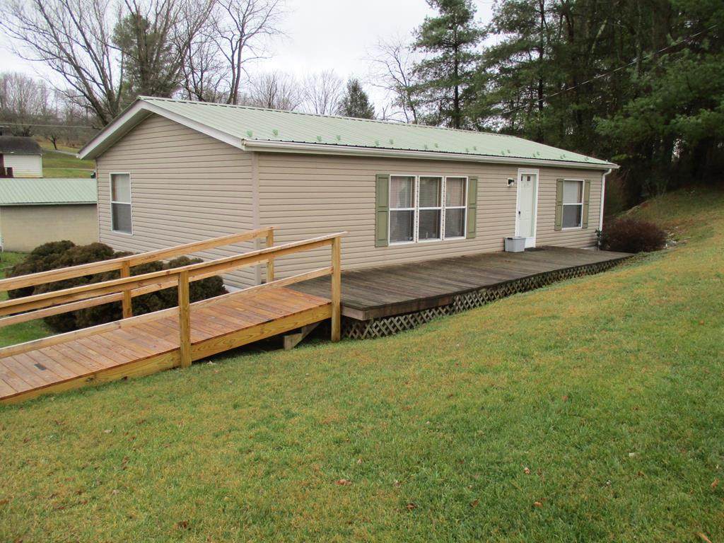 1242 Locust Grove Road - Photo 1