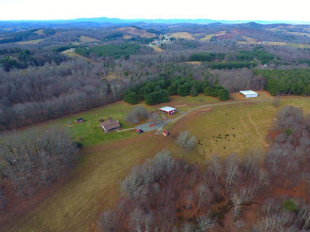 748 748 Locust Ridge Rd - Photo 1