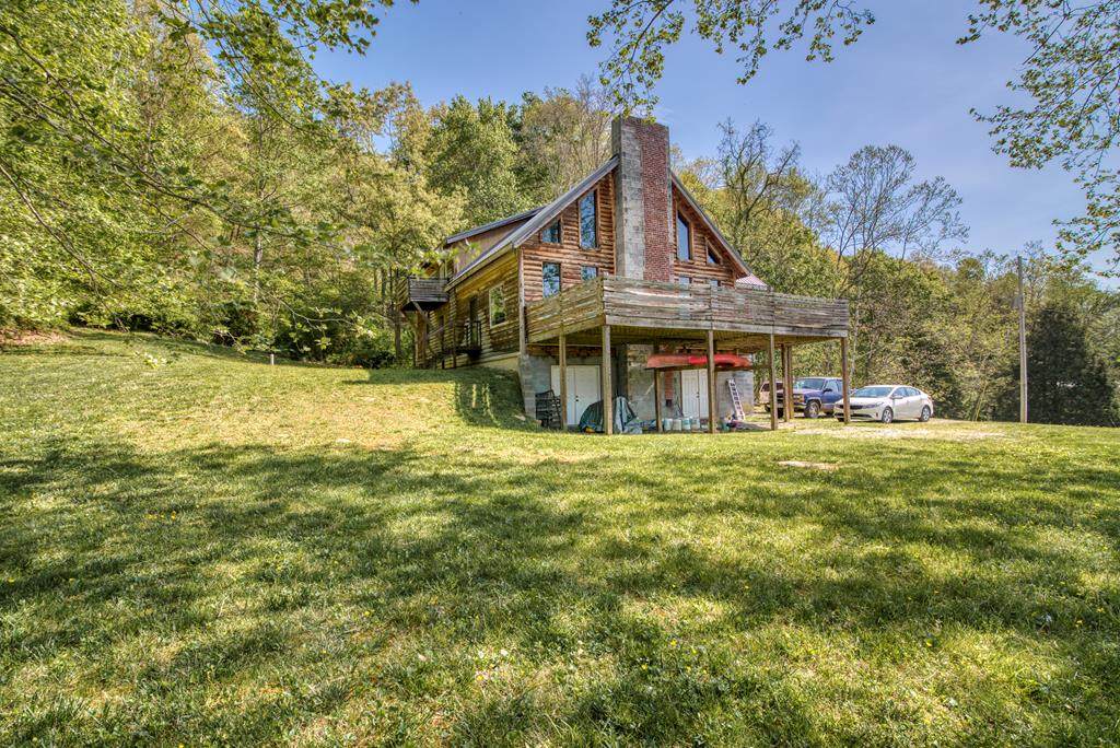 23001 N Fork River Rd - Photo 1