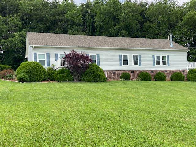 216 Richmond Ave - Photo 1