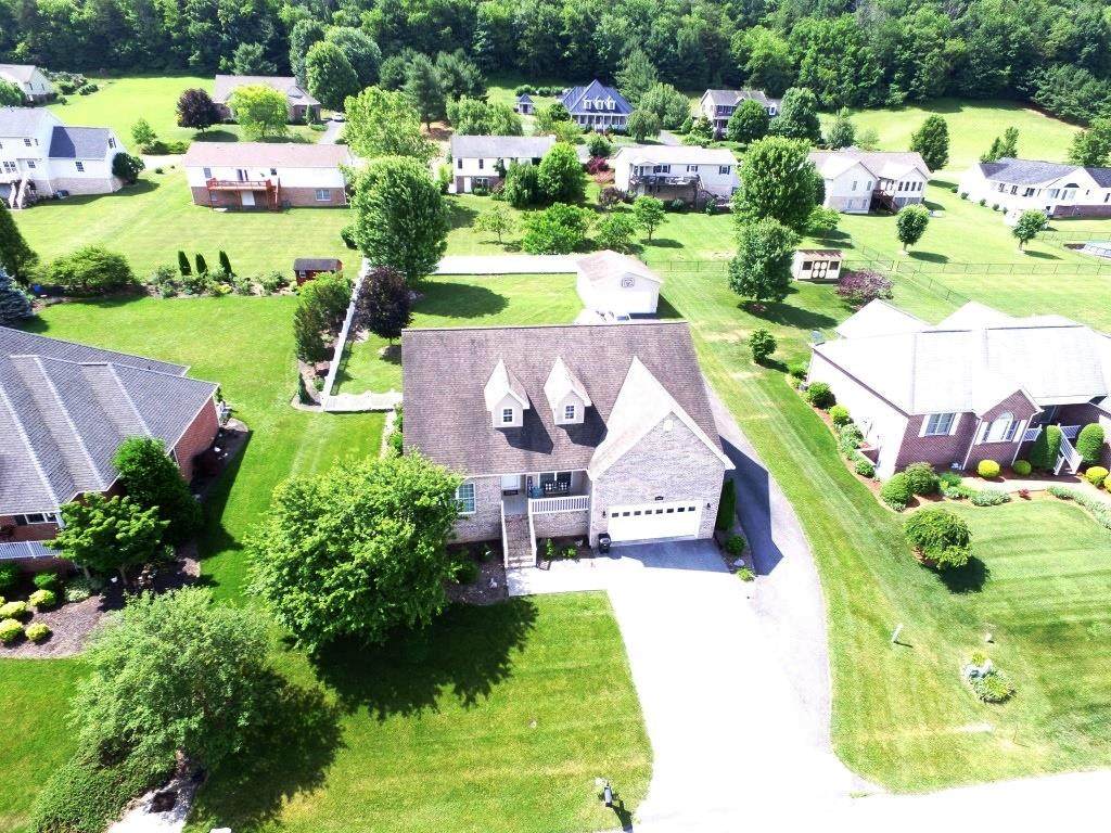 540 Century Court - Photo 1