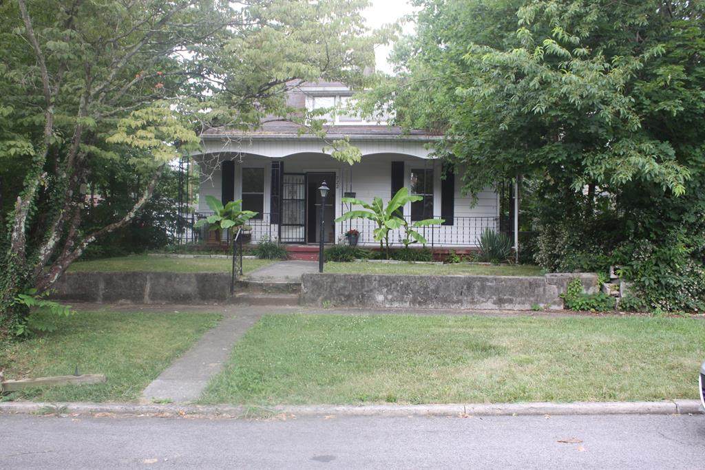 722 Pearl Street - Photo 1