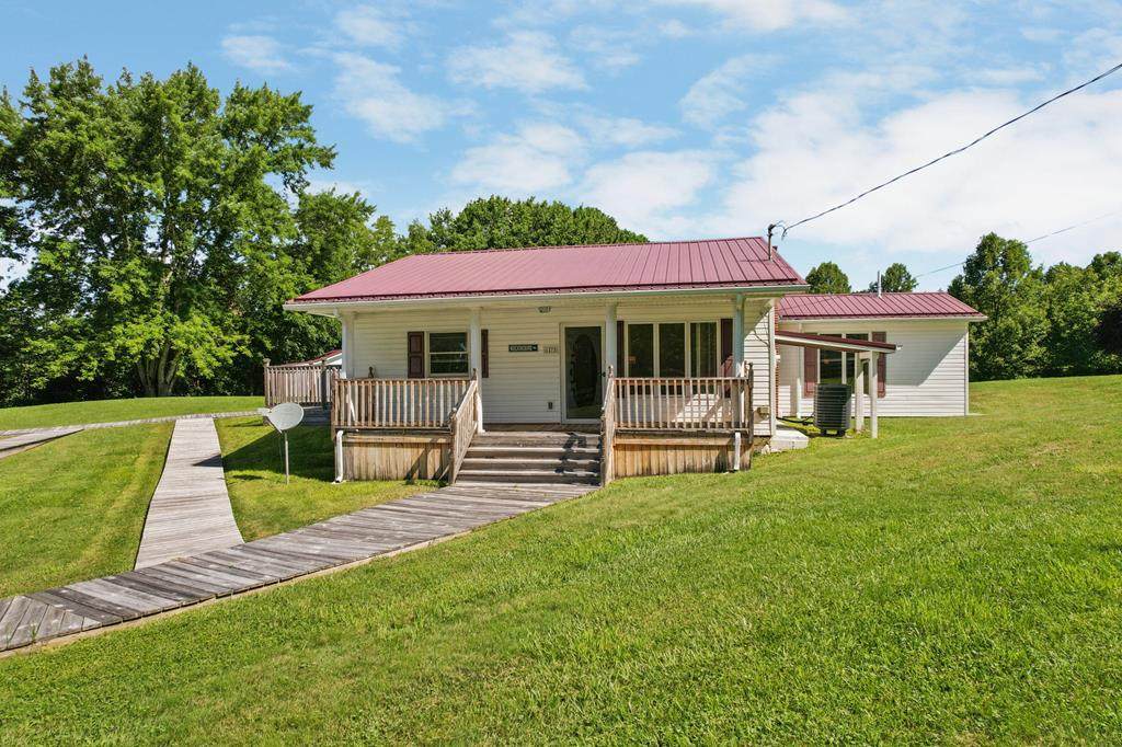 6475 Bandy Road - Photo 1