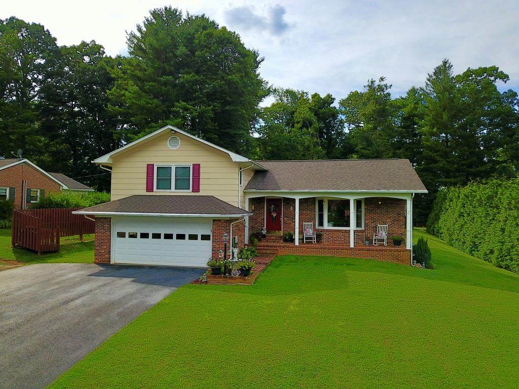 112 Woodland Ave - Photo 1