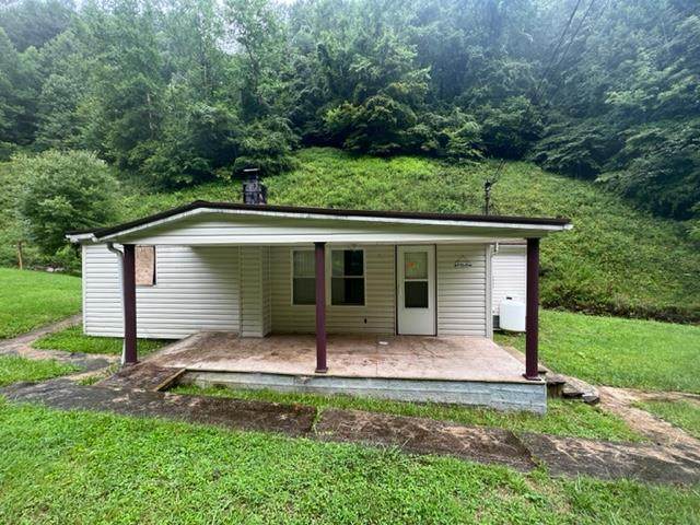 1168 White Oak Road - Photo 1