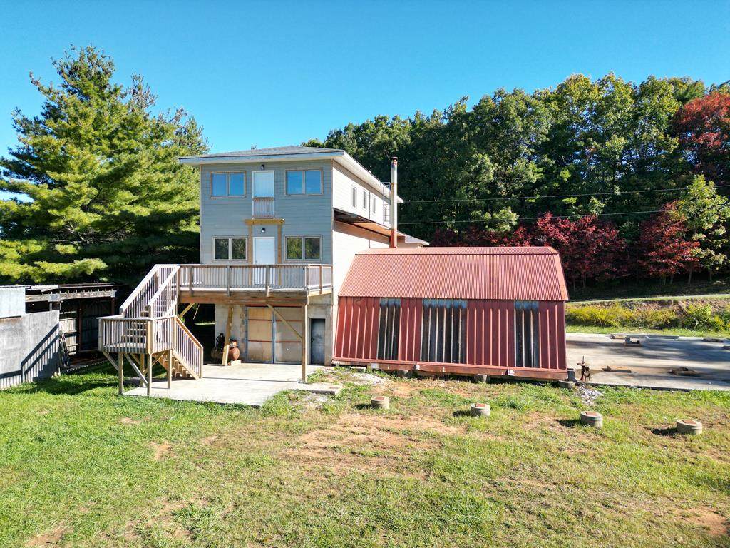 218 Jerry Ln - Photo 1