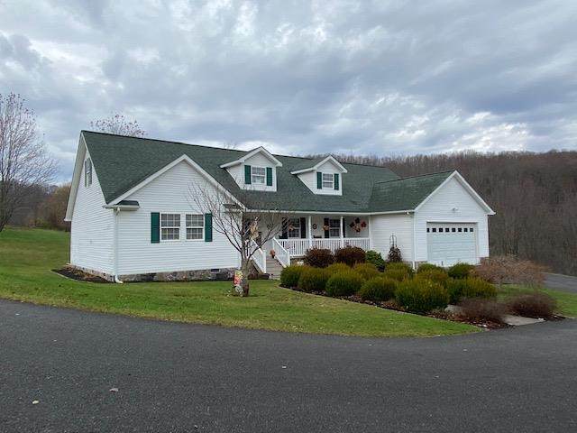 285 Camelot Drive - Photo 1