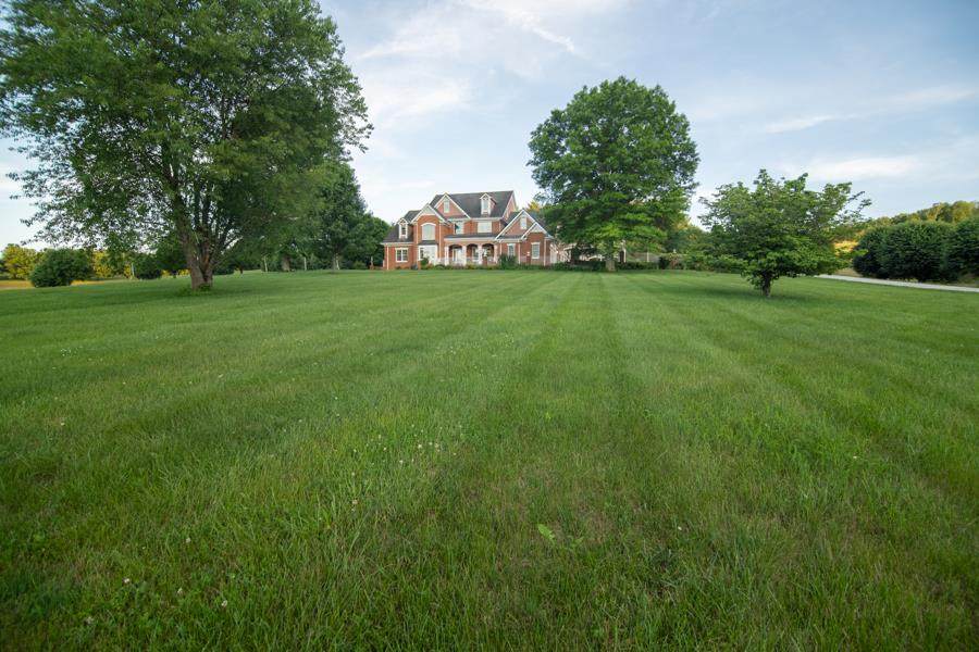 22343 Green Spring Rd - Photo 1