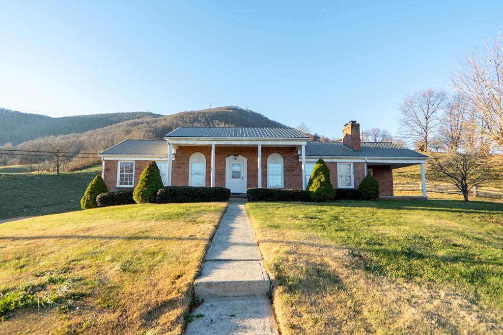 9601 Redbud Highway - Photo 1