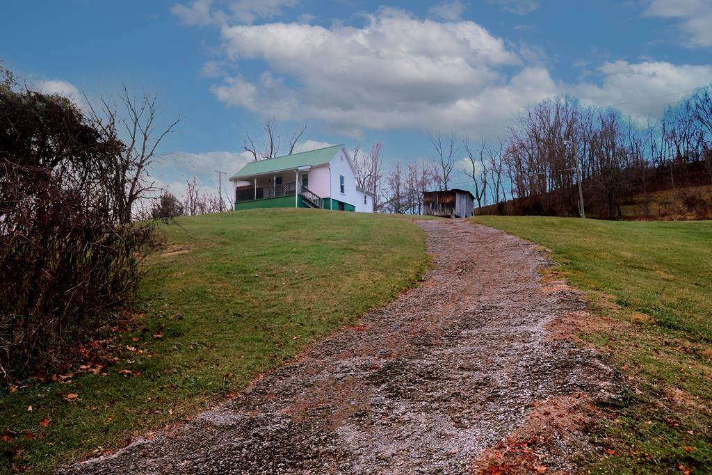 137 Old Quarry Road - Photo 1