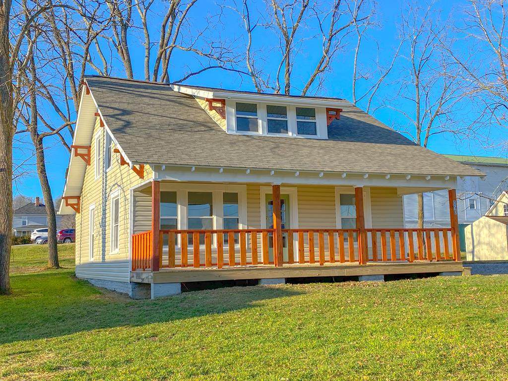 1050 Spring St - Photo 1