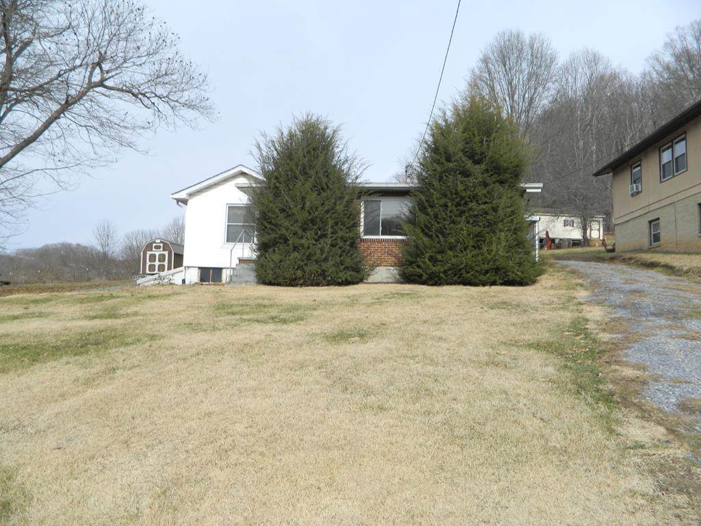 1675 Park Blvd - Photo 1